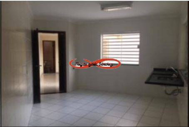 Imagem Casa com 3 Quartos à Venda, 100 m² em Vila Carmosina - São Paulo