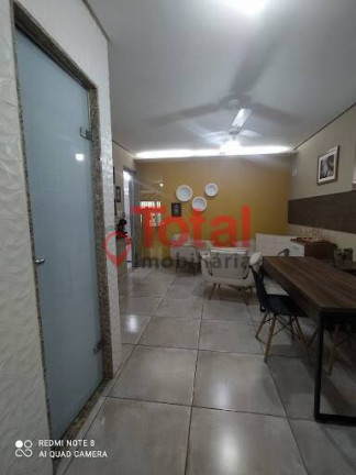 Imagem Casa com 3 Quartos à Venda, em Todos Os Santos - Coronel Fabriciano Imagem Casa com 3 Quartos à Venda, em Todos Os Santos - Coronel Fabriciano