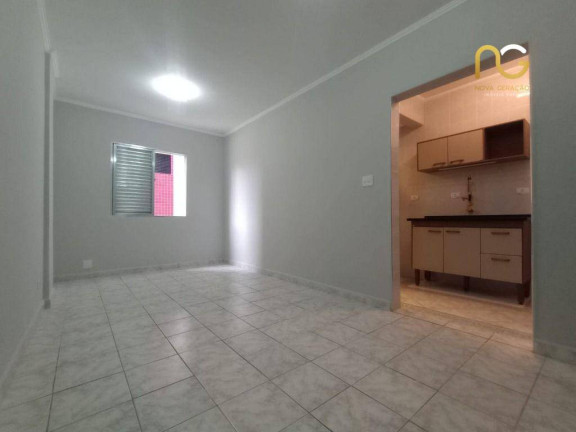 Imagem Kitnet com 1 Quarto à Venda, 28 m² em Vila Guilhermina - Praia Grande Imagem Kitnet com 1 Quarto à Venda, 28 m² em Vila Guilhermina - Praia Grande