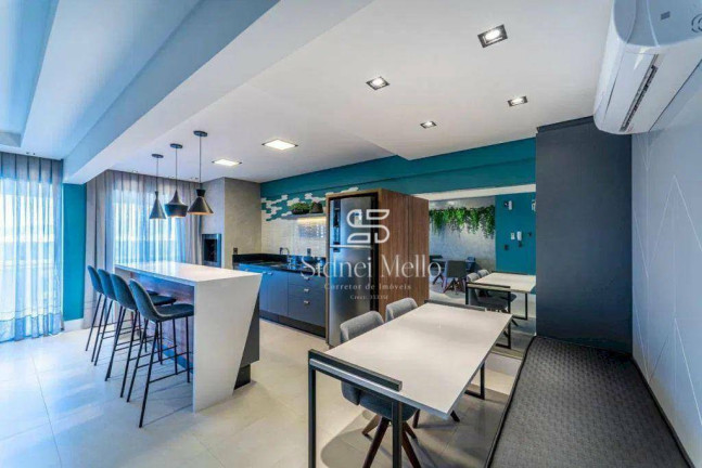 Imagem Apartamento com 2 Quartos à Venda, 68 m² em Centro - Balneário Camboriú