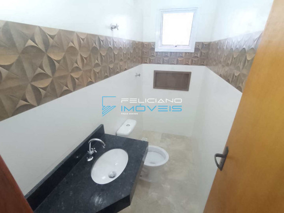 Imagem Casa com 2 Quartos à Venda, 54 m² em Guilhermina - Praia Grande Imagem Casa com 2 Quartos à Venda, 54 m² em Guilhermina - Praia Grande
