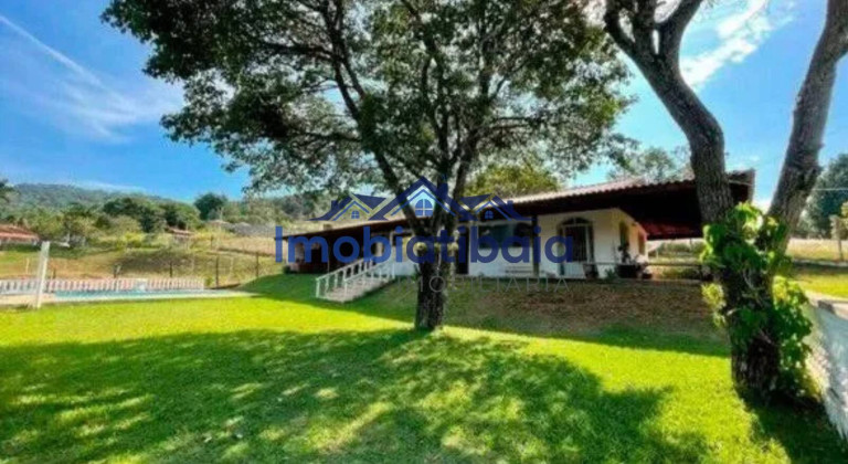 Imagem Chácara com 3 Quartos à Venda, 3.240 m² em Laranjal - Atibaia