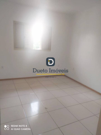 Imagem Casa de Condomínio com 2 Quartos à Venda, 65 m² em Carolina - Santa Maria