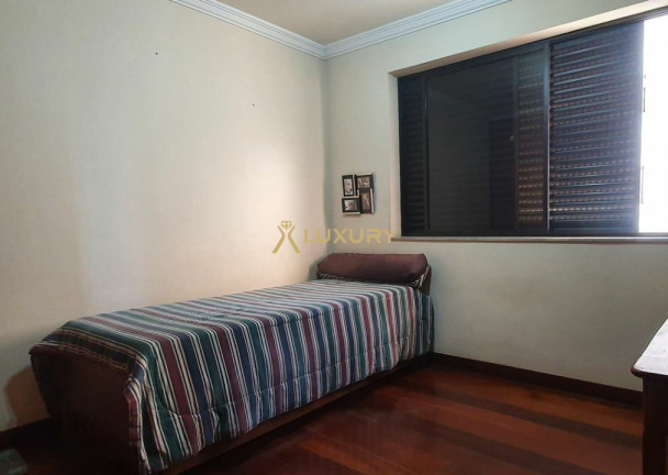 Imagem Imóvel com 4 Quartos à Venda, 170 m² em Santo Antônio - Belo Horizonte Imagem Imóvel com 4 Quartos à Venda, 170 m² em Santo Antônio - Belo Horizonte