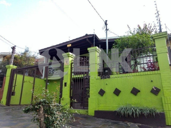Casa com 5 Quartos à Venda, 260 m² em Vila Ipiranga - Porto Alegre