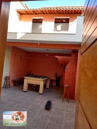 Casa com 3 Quartos à Venda, 180 m² em Vila Alzira - Santo André
