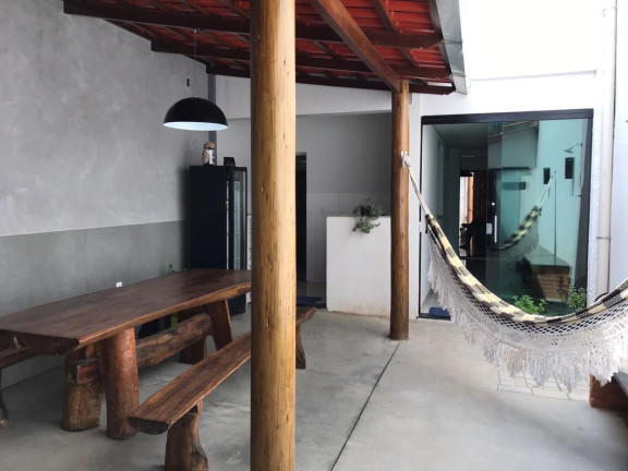 Imagem Casa com 2 Quartos à Venda, 200 m² em Icaivera - Contagem Imagem Casa com 2 Quartos à Venda, 200 m² em Icaivera - Contagem