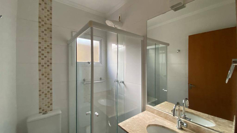 Imagem Casa com 3 Quartos à Venda, 223 m² em Parque Paduan - Taubaté Imagem Casa com 3 Quartos à Venda, 223 m² em Parque Paduan - Taubaté