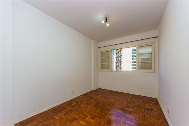 Imagem Imóvel com 1 Quarto à Venda, em Bela Vista - São Paulo Imagem Imóvel com 1 Quarto à Venda, em Bela Vista - São Paulo