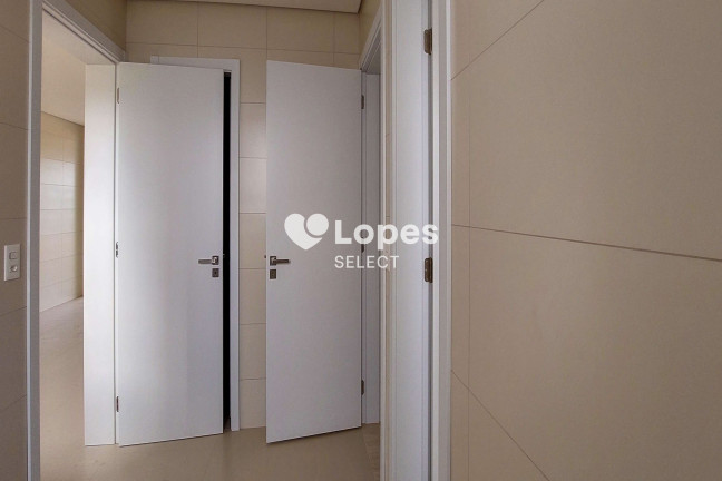 Imagem Apartamento com 4 Quartos à Venda, 247 m² em Vila Embaré - Valinhos Imagem Apartamento com 4 Quartos à Venda, 247 m² em Vila Embaré - Valinhos