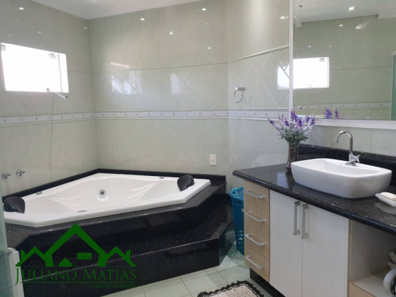 Imagem Casa com 3 Quartos à Venda, 667 m² em Centro - Balneário Barra Do Sul