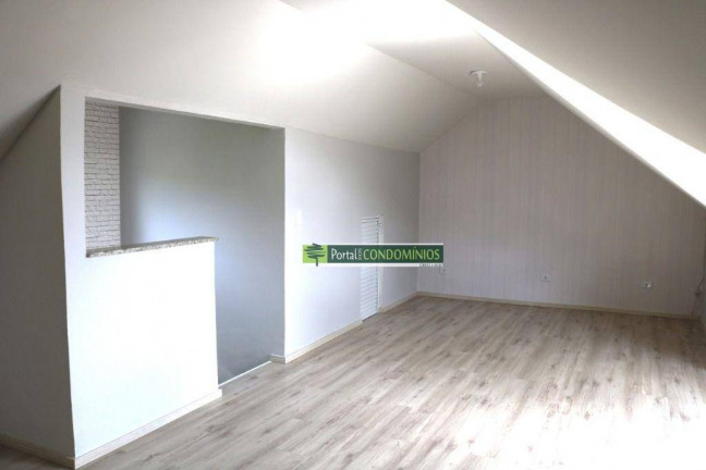 Imagem Sobrado com 3 Quartos à Venda, 115 m² em Santa Cândida - Curitiba