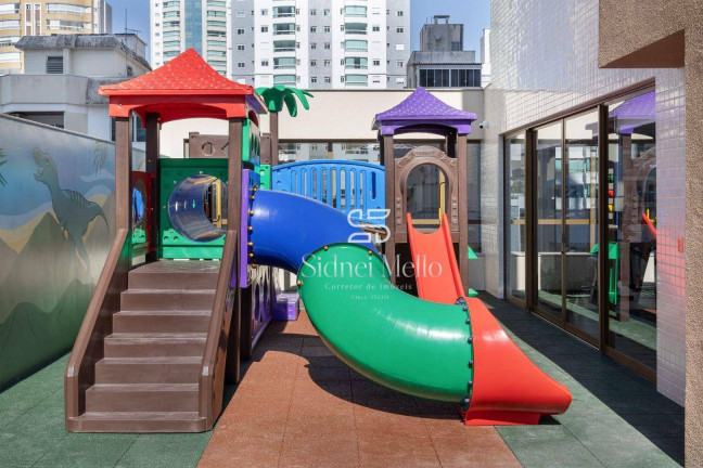 Imagem Imóvel com 5 Quartos à Venda, 238 m² em 2 Quadra Centro - Balneário Camboriú
