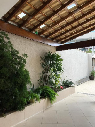 Imagem Sobrado com 4 Quartos à Venda, 212 m² em Tupi - Praia Grande Imagem Sobrado com 4 Quartos à Venda, 212 m² em Tupi - Praia Grande