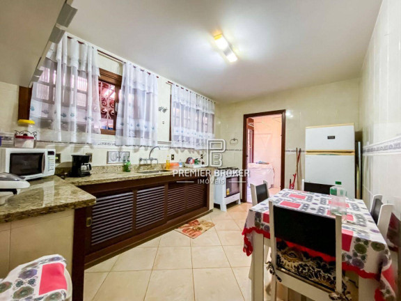 Imagem Casa com 3 Quartos à Venda, 234 m² em Comary - Teresópolis Imagem Casa com 3 Quartos à Venda, 234 m² em Comary - Teresópolis