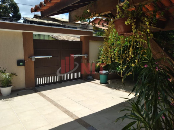 Casa com 3 Quartos à Venda, 190 m² em Itaipu - Niterói