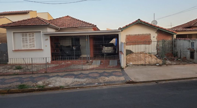 Imagem Imóvel com 2 Quartos à Venda, 121 m² em Piracicamirim - Piracicaba Imagem Imóvel com 2 Quartos à Venda, 121 m² em Piracicamirim - Piracicaba