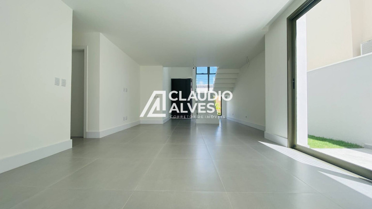 Imagem Casa de Condomínio com 4 Quartos à Venda, 225 m² em Papagaio - Feira De Santana