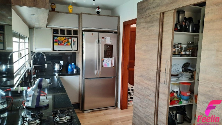 Imagem Casa com 3 Quartos à Venda, 183 m² em Ribeirão Da Ilha - Florianópolis Imagem Casa com 3 Quartos à Venda, 183 m² em Ribeirão Da Ilha - Florianópolis