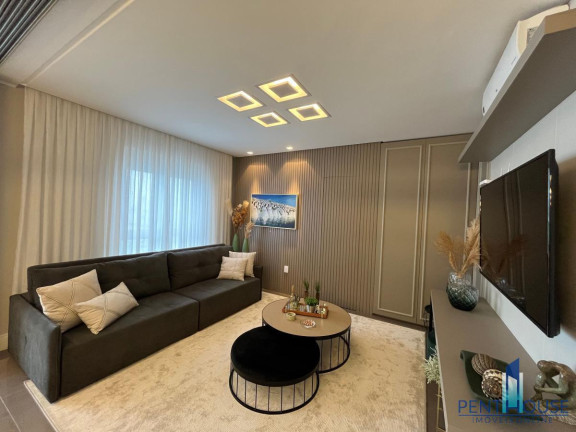 Imagem Apartamento com 3 Quartos à Venda, 190 m² em Pioneiros - Balneário Camboriú Imagem Apartamento com 3 Quartos à Venda, 190 m² em Pioneiros - Balneário Camboriú