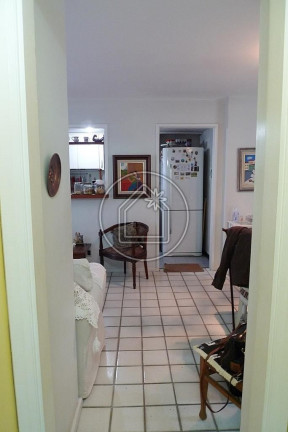 Imagem Apartamento com 2 Quartos à Venda, 74 m² em Leblon - Rio De Janeiro