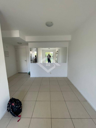 Imagem Apartamento com 2 Quartos à Venda, 60 m² em Jacarepaguá - Rio De Janeiro