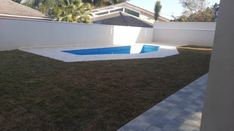 Imagem Casa com 3 Quartos à Venda, 235 m² em Pitas - Cotia Imagem Casa com 3 Quartos à Venda, 235 m² em Pitas - Cotia