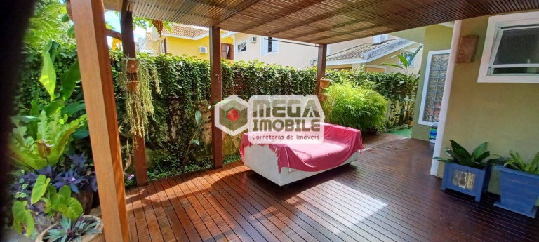 Imagem Casa com 3 Quartos à Venda, 248 m² em Jurerê Internacional - Florianópolis Imagem Casa com 3 Quartos à Venda, 248 m² em Jurerê Internacional - Florianópolis
