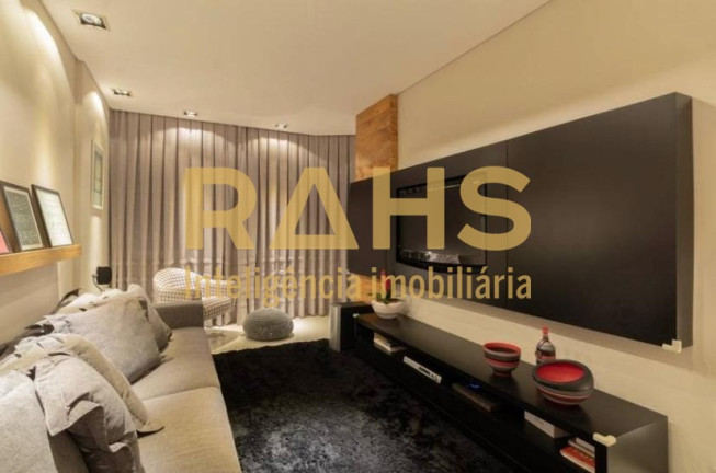 Imagem Cobertura com 4 Quartos à Venda, 260 m² em Centro - Joinville