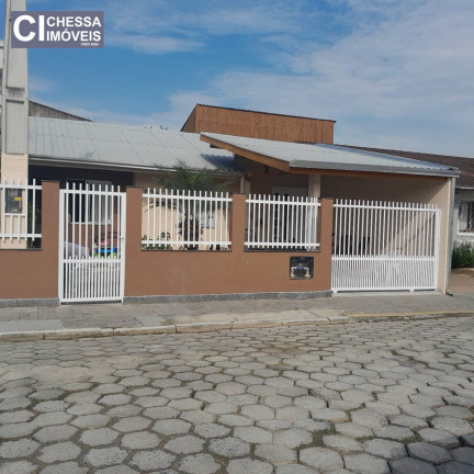 Imagem Casa com 2 Quartos à Venda, 292 m² em São Judas - Itajaí Imagem Casa com 2 Quartos à Venda, 292 m² em São Judas - Itajaí