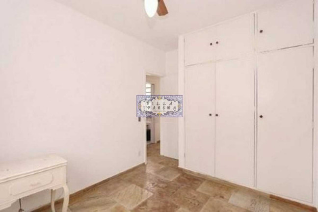 Imagem Apartamento com 3 Quartos à Venda, 120 m² em Laranjeiras - Rio De Janeiro Imagem Apartamento com 3 Quartos à Venda, 120 m² em Laranjeiras - Rio De Janeiro