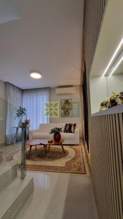 Imagem Casa com 4 Quartos à Venda, 513 m² em Centro - Bombinhas Imagem Casa com 4 Quartos à Venda, 513 m² em Centro - Bombinhas
