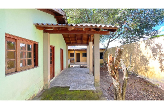 Imagem Casa com 3 Quartos à Venda, 289 m² em Morro Santana - Porto Alegre Imagem Casa com 3 Quartos à Venda, 289 m² em Morro Santana - Porto Alegre