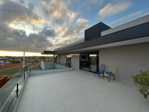 Imagem Sobrado com 3 Quartos à Venda, 462 m² em Residencial Alphaville Iii - Campo Grande