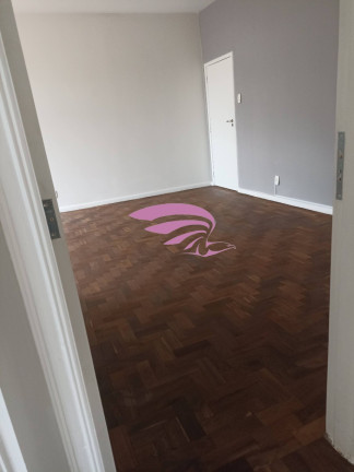 Imagem Imóvel com 3 Quartos à Venda, 144 m² em Centro - Curitiba Imagem Imóvel com 3 Quartos à Venda, 144 m² em Centro - Curitiba