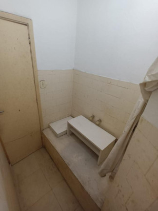 Imagem Apartamento com 2 Quartos à Venda,  em Copacabana - Rio De Janeiro