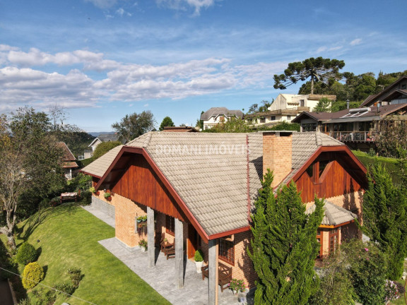 Imagem Casa com 4 Quartos à Venda, 195 m² em Região Do Parque Pedra Do Baú - Campos Do Jordão Imagem Casa com 4 Quartos à Venda, 195 m² em Região Do Parque Pedra Do Baú - Campos Do Jordão