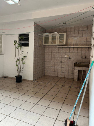 Imagem Casa com 2 Quartos para Alugar,  em Campanario - Diadema