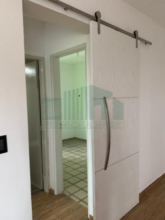 Imagem Apartamento com 2 Quartos à Venda, 50 m² em Torre - Recife