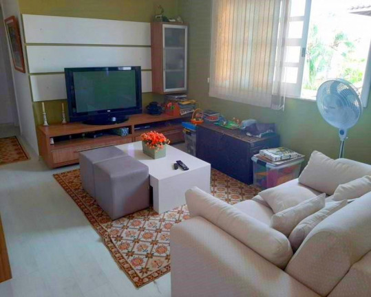 Imagem Casa com 5 Quartos à Venda, 300 m² em Busca Vida (abrantes) - Camaçari Imagem Casa com 5 Quartos à Venda, 300 m² em Busca Vida (abrantes) - Camaçari