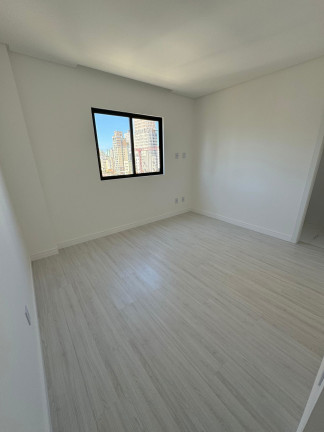 Imagem Apartamento com 3 Quartos à Venda, 120 m² em Meia Praia - Itapema Imagem Apartamento com 3 Quartos à Venda, 120 m² em Meia Praia - Itapema