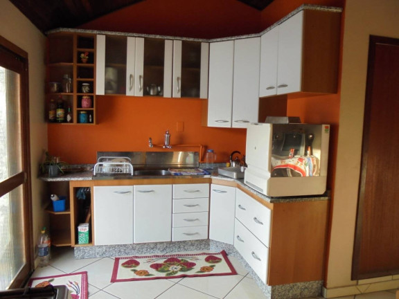 Imagem Sobrado com 5 Quartos à Venda, 238 m² em Niterói - Canoas Imagem Sobrado com 5 Quartos à Venda, 238 m² em Niterói - Canoas