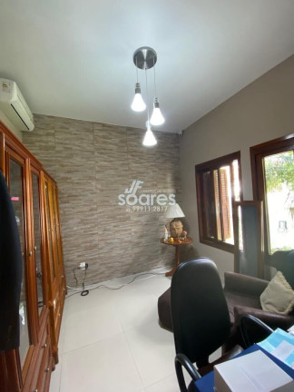 Imagem Sobrado com 3 Quartos à Venda, 330 m² em Colina Do Sol - Pelotas Imagem Sobrado com 3 Quartos à Venda, 330 m² em Colina Do Sol - Pelotas