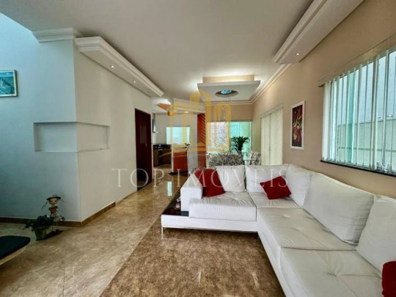 Casa de Condomínio com 4 Quartos à Venda, 250 m² em Parque Califórnia - Jacareí