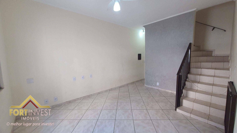 Imagem Imóvel com 2 Quartos à Venda, 69 m² em Caiçara - Praia Grande Imagem Imóvel com 2 Quartos à Venda, 69 m² em Caiçara - Praia Grande