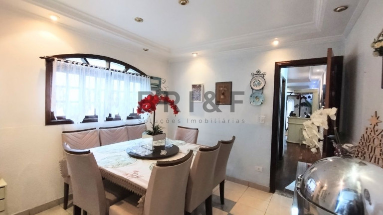 Imagem Casa com 3 Quartos à Venda, 143 m² em Jardim Jabaquara - São Paulo Imagem Casa com 3 Quartos à Venda, 143 m² em Jardim Jabaquara - São Paulo