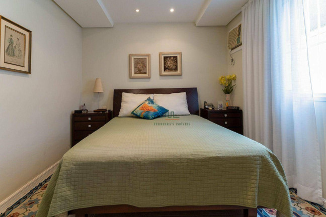 Imagem Casa com 4 Quartos à Venda, 260 m² em São Francisco - Niterói Imagem Casa com 4 Quartos à Venda, 260 m² em São Francisco - Niterói