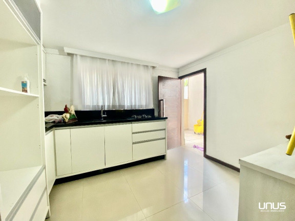 Imagem Casa com 7 Quartos à Venda, 360 m² em Ipiranga - São José Imagem Casa com 7 Quartos à Venda, 360 m² em Ipiranga - São José