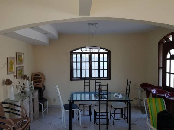 Imagem Casa com 3 Quartos à Venda, 330 m² em Mutua - São Gonçalo
