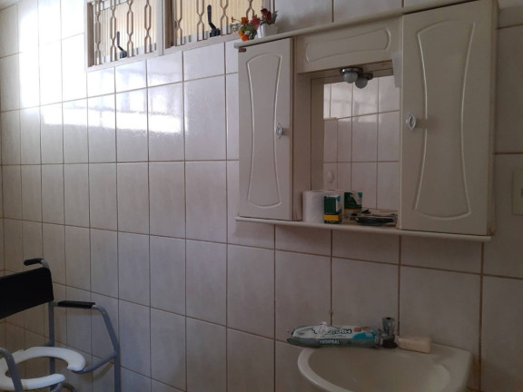 Imagem Casa com 3 Quartos à Venda, 190 m² em Jardim Do Sol - Taubaté Imagem Casa com 3 Quartos à Venda, 190 m² em Jardim Do Sol - Taubaté